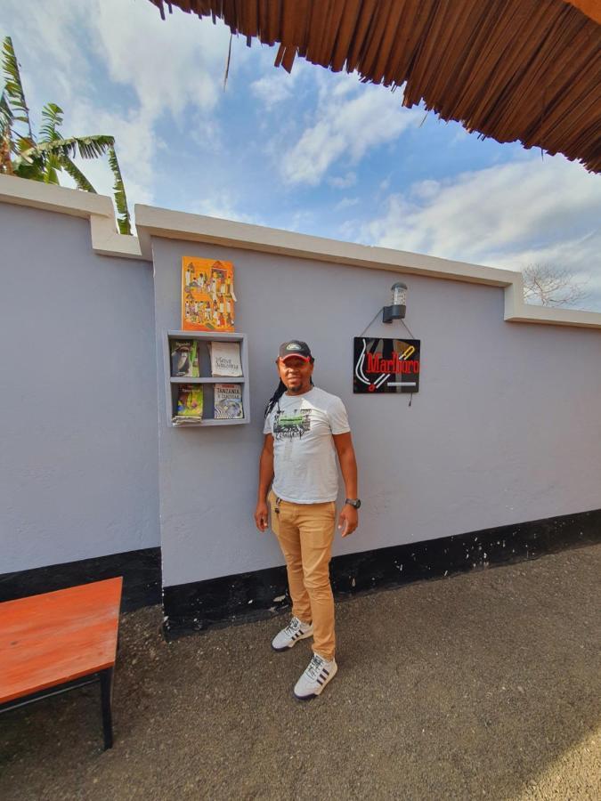 House Of Culture Hostel Аруша Екстериор снимка